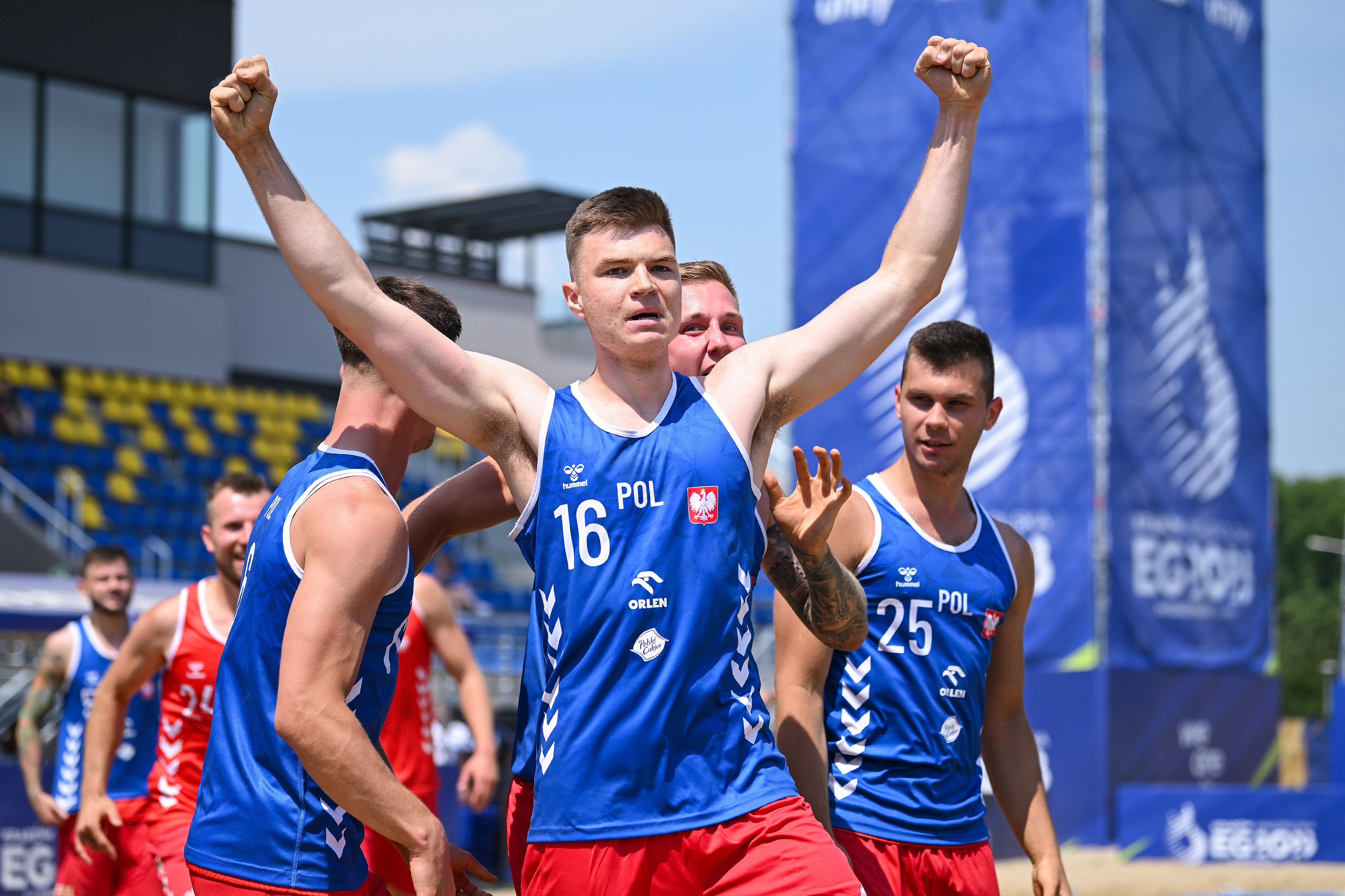 Zmienne szczęście reprezentacji Polski na starcie turnieju piłki ręcznej plażowej