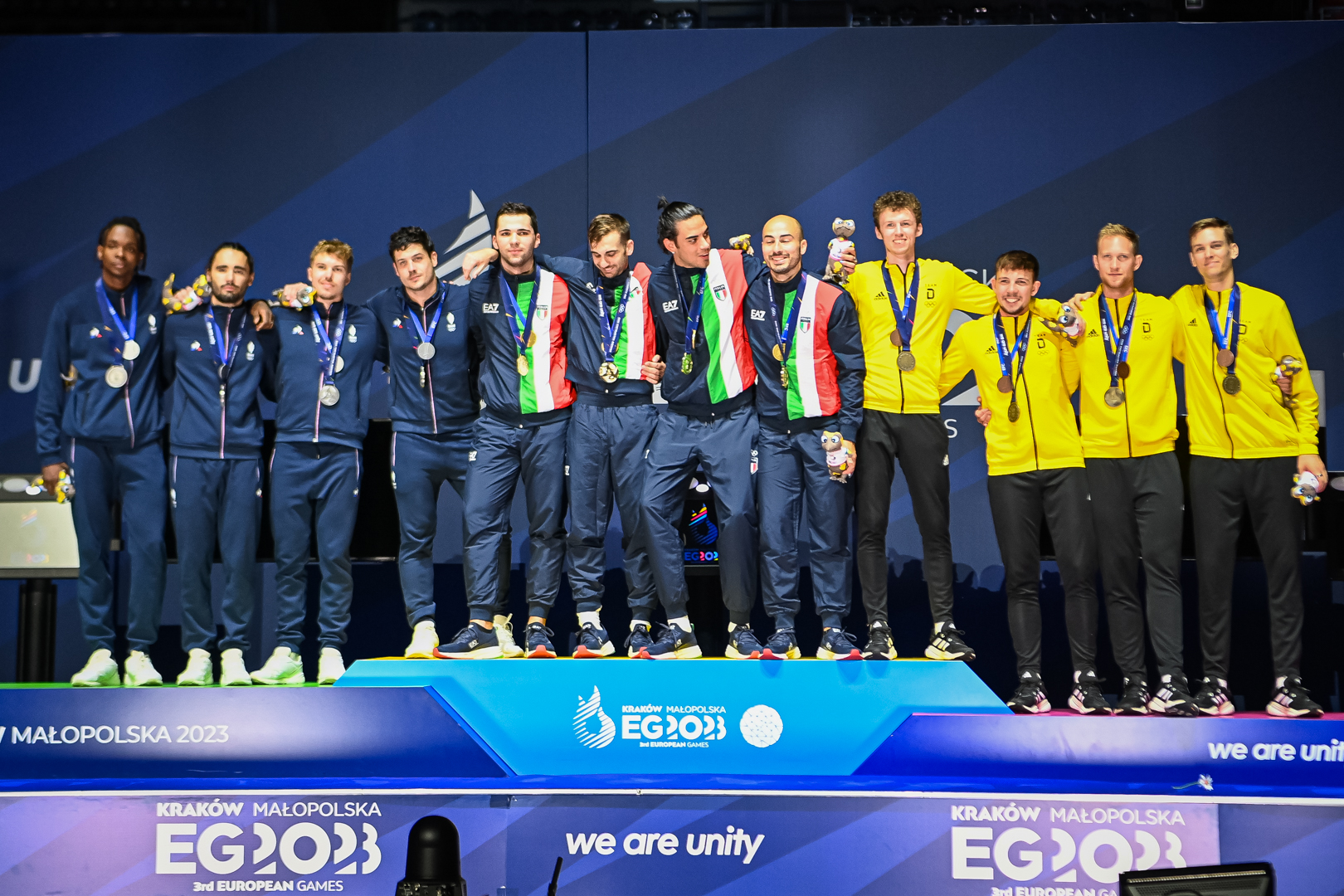 Italian gold in men’s team foil