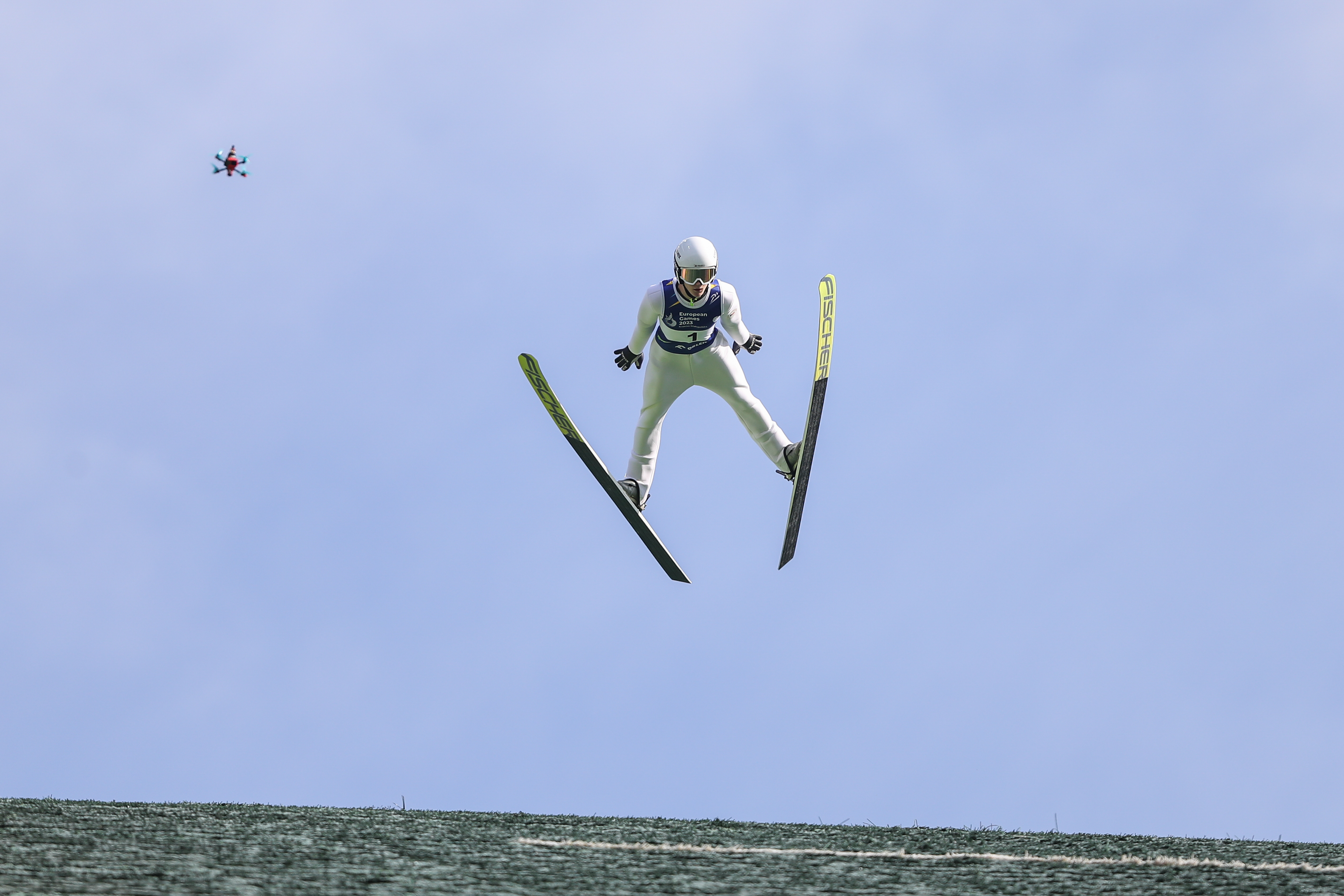 Thursday: two competitions in ski jumping